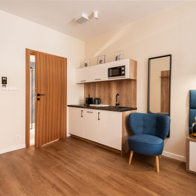 City Center SPA / Deo Plaza 216A (6)