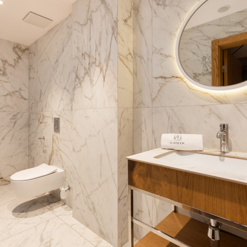 City Center SPA / Deo Plaza 420 (1)