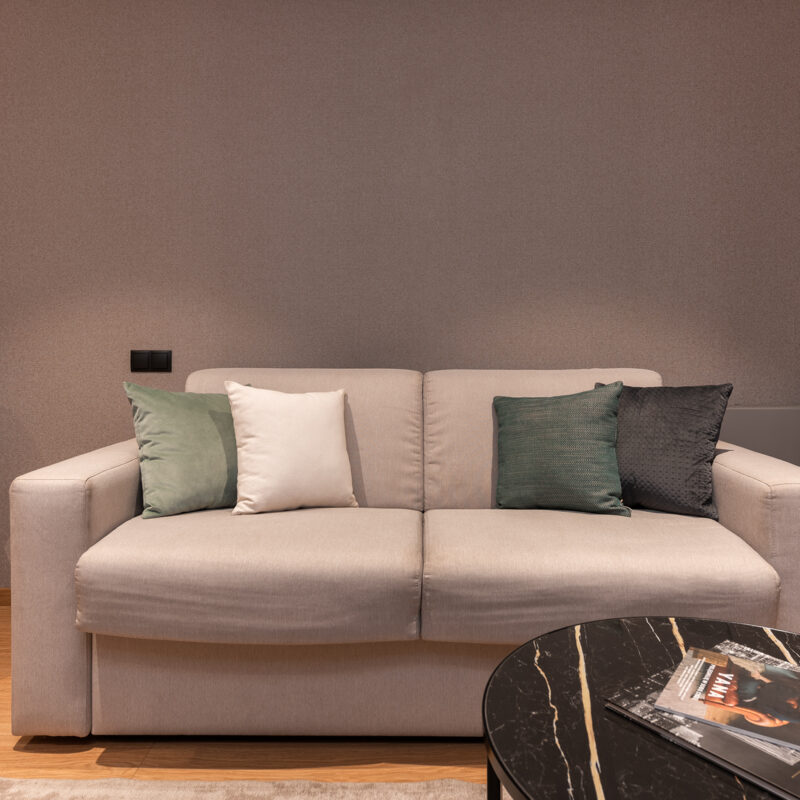 City Center SPA / Deo Plaza 420 (14)