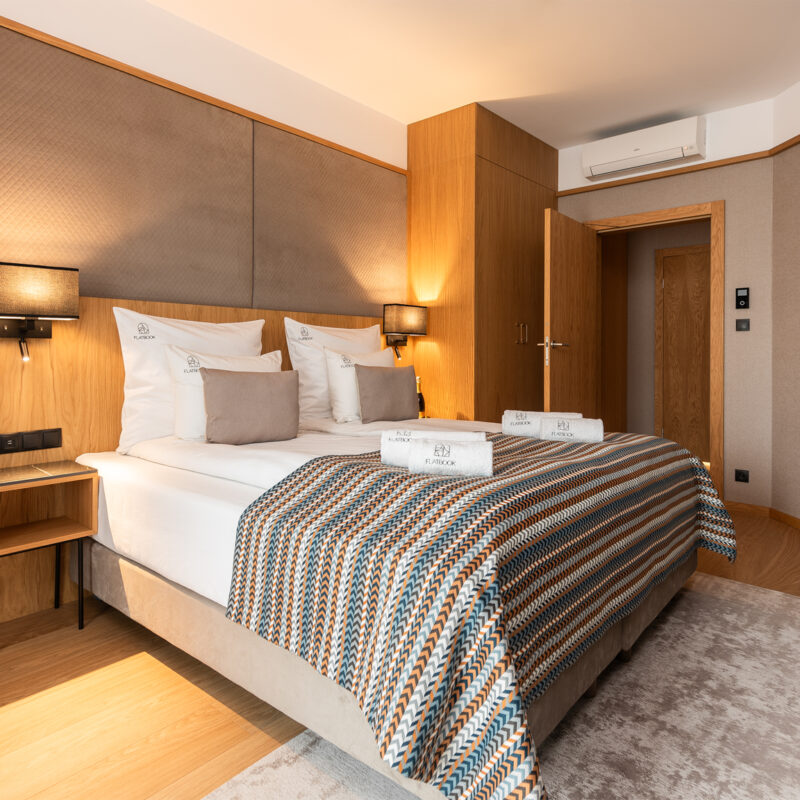 City Center SPA / Deo Plaza 314 (3)