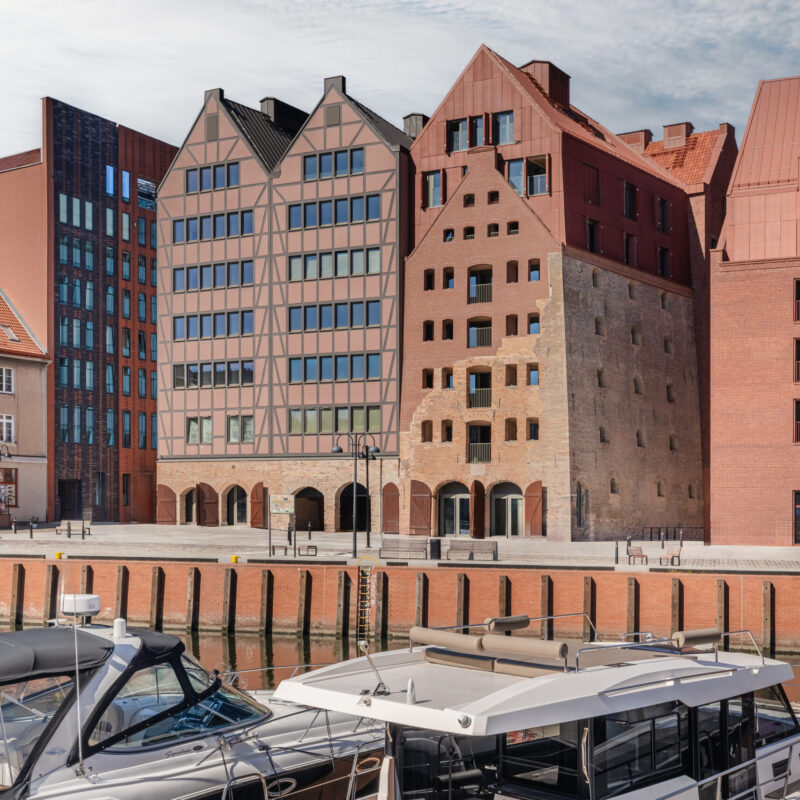 City Center / Casa Blush Budynek (3)